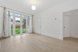 Photo 14- click for photo gallery